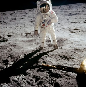 Aldrin_Apollo_11_original